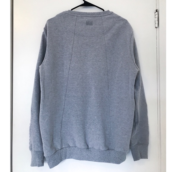 Nana Judy
Embossed Panel Sweatshirt; Medium Gray - Picture 3 of 4